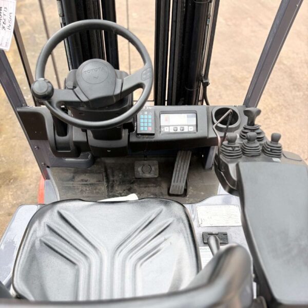 Toyota 8FBET15 Electric Forklift