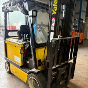 Yale ERC30 Electric Forklift