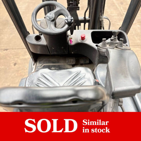 Linde E18-01 Electric Forklift