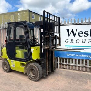 Clark CMP 25L Gas Forklift