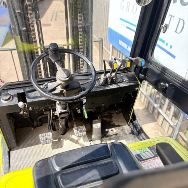 Clark CMP 25L Gas Forklift