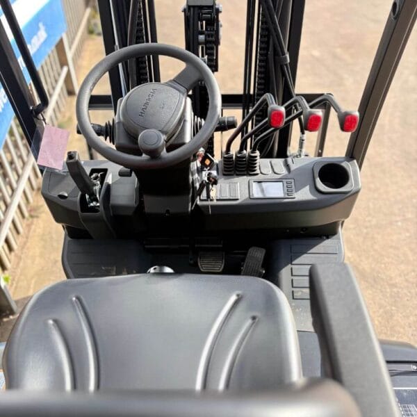 Hangcha XC315 Electric Forklift