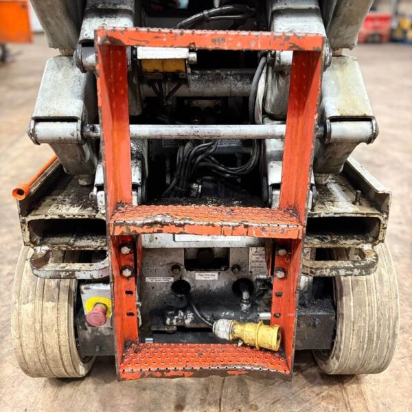 Skyjack SJ3226 Electric Scissor Lift